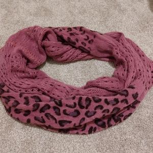 Pink leopard print scarf